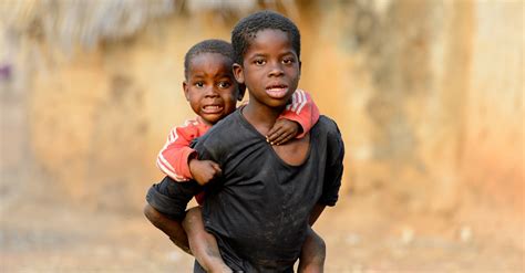 コンプリート！ アフリカ 子供 画像 134571 アフリカ 飢餓 子供 画像 jenzku12345