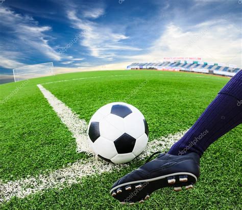 Foot Kicking Soccer Ball — Stock Photo © Tungphoto 30884713