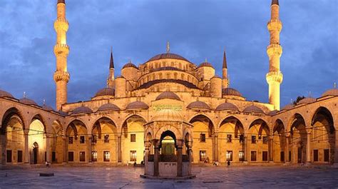 The Worlds 10 Most Beautiful Mosques