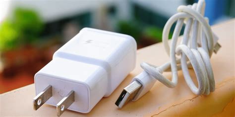 7 Best Fast Chargers For Android Quickly Juice Up Your Phone