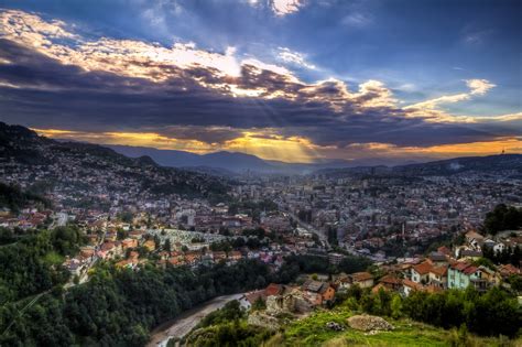 Sarajevo - City in Bosnia and Herzegovina - Sightseeing ...