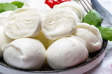 Homemade Mozzarella Cheese Its Just That Easy