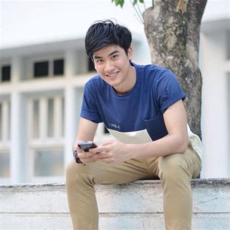 เป็นศิลปินรายล่าสุดที่ออกมาประกาศว่าติดโควิด สำหรับนักแสดงหนุ่ม เต ตะวัน วิหครัตน์ ที่ต้นสังกัด gmmtv ออกหนังสือชี้แจง ดังนี้ gmmtv ขอแจ้งให้. เต ตะวัน จุฬาคฑากร (IG)