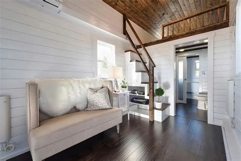 Custom Loft Edition By Mint Tiny House Company Tiny Living