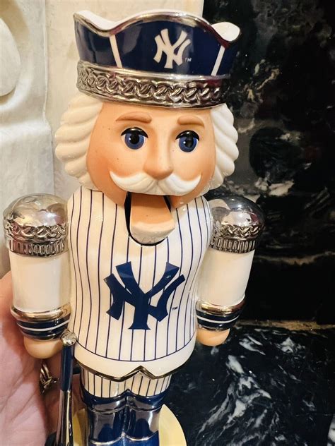 Holiday Deal New York Yankees Holiday Nutcracker Ebay