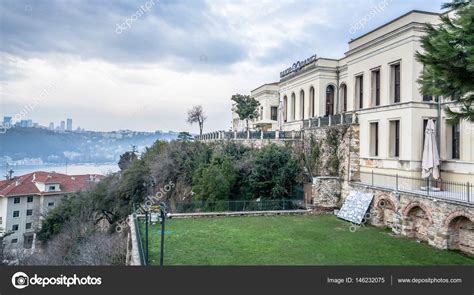Jun 19, 2021 · kandilli rasathanesinden resmi açıklama: Kandilli, Istanbul Adile Sultan Sarayı. Adile Sultan ...
