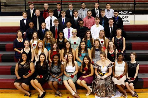 © 2020 by tamara specht. SM North announces Homecoming Queen finalists
