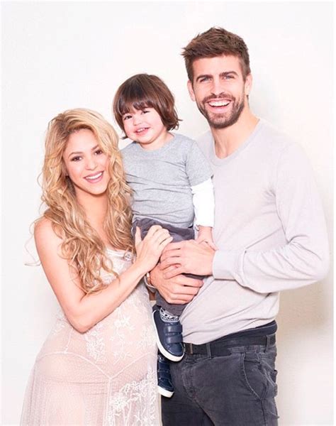 Shakira Tiene En Su Hijo Milan Al Mayor Fan Del Barça