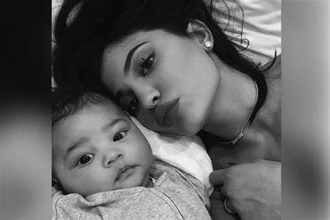 Kylie Jenner Shares First Set Of Adorable Selfies With Newborn Baby