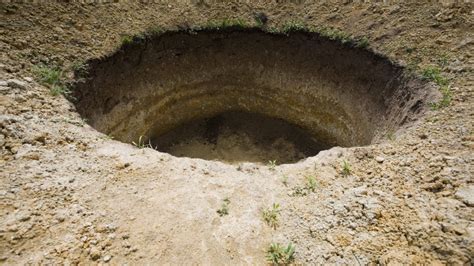 What Is A Big Hole In The Ground Called A Pictures Of Hole