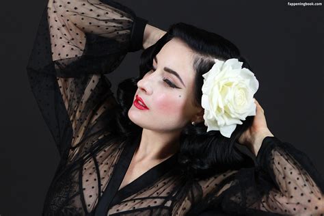 Dita Von Teese Nude The Fappening Photo Fappeningbook