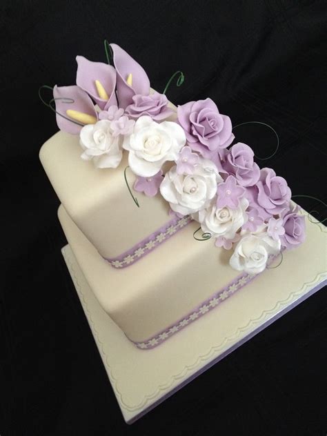 Pin By Brittany Huneycutt On Wedding Wedding Cakes Lilac Lilac