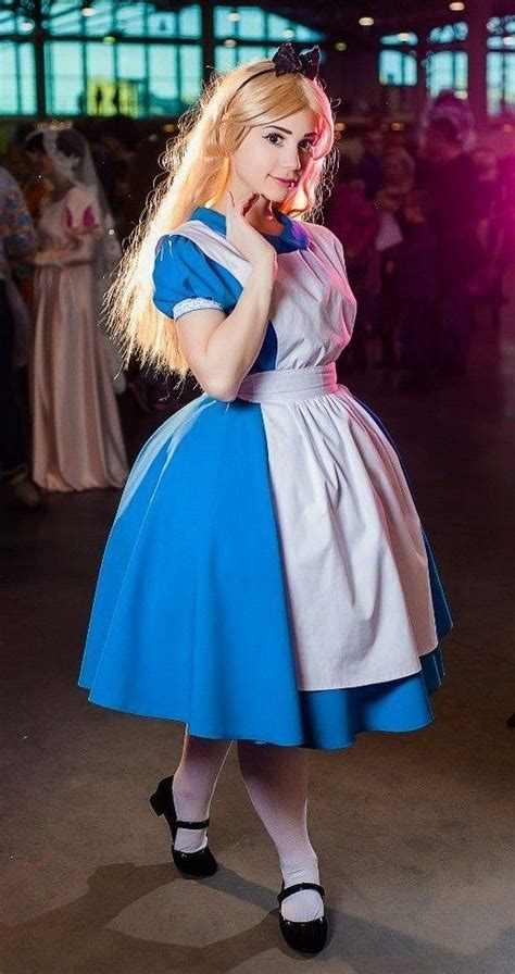 First Animation Animation Film Princess Anna Prince And Princess Alice In Wonderland Dress