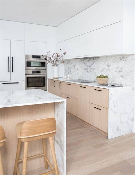 Una cocina con encimera de mármol, un clásico que no pasa de moda. Harmony and design: UNA COCINA DE MÁRMOL Y MADERA