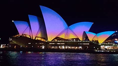 Sydney City And Suburbs Sydney Opera House Vivid Sydney Songlines