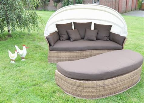 Warum kann die gartenmuschel nicht einfach irgendwo stehen? Garten Lounge Muschel - Garten Design Idee Fotos