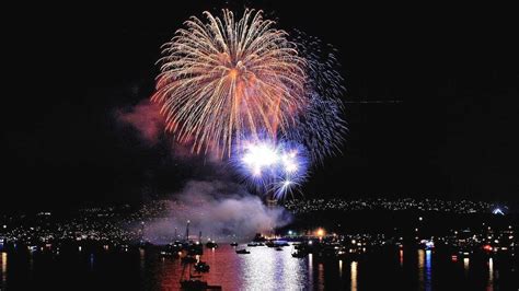 Wow The Honda Celebration Of Light International Fireworks Youtube