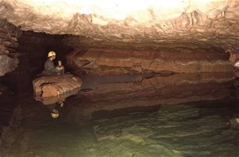 Underground Lakes Of Pure Water Exist Below Wind Cave National Park In