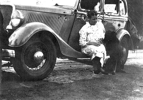 Clyde champion barrow and his companion, bonnie parker, were shot to death by officers in an ambush near sailes, bienville parish, louisiana on may 23, 1934, after one of the most colorful and spectacular manhunts the nation had seen up to that time. Original owner of Bonnie and Clyde death car