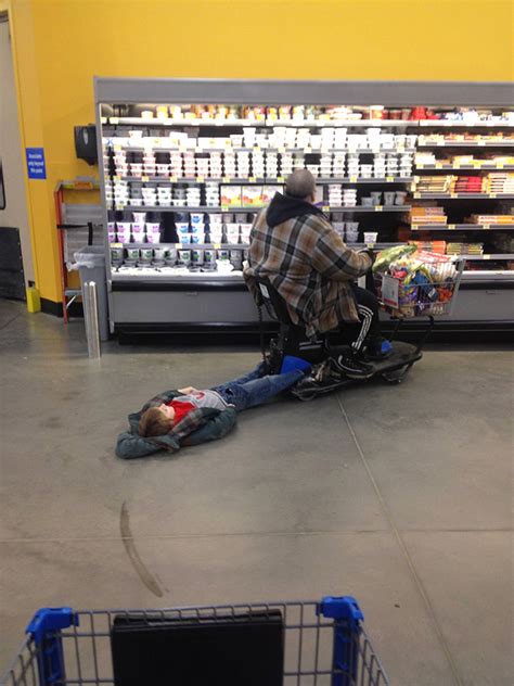 People Of Walmart Page 16 Of 2787 Funny Pictures Of People Shopping At Walmart People Of
