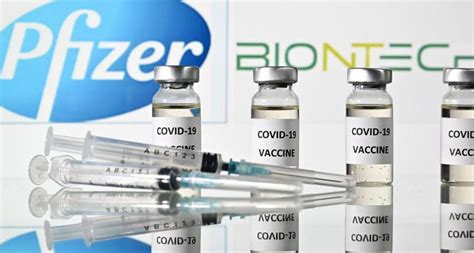 2.8 milyon dozu gelen pfizer/biontech'in geliştirdiği. Pfizer/Biontech koronavirüs aşısının İngiltere'deki yeni ...