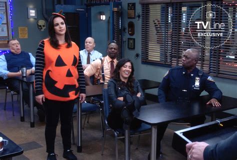 Video Brooklyn Nine Nine Season 7 Episode 11 — New Halloween Heist