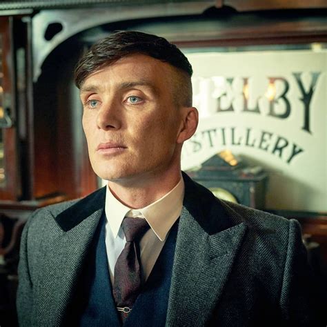 The peaky blinders were in reality a youth street gang that had petered out by the early 20th season four has the peaky blinders versus the changretta family and alfie solomons and his the entire cast is prone to this—except campbell, who normally doesn't swear at all—but one of the best. How To Get The Peaky Blinders Haircuts | Peaky blinder ...