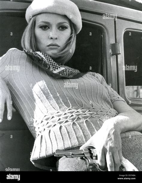 Bonnie And Clyde 1967 Wartner Bros Seven Arts Film With Faye Dunaway As