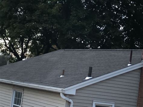 Mack Roofing and Remodeling llc - Newton Falls, OH - Installs Asphalt, Flat roofs