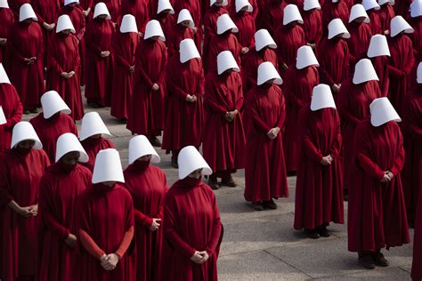 How To Watch The Handmaid‘s Tale Season 4 Online From Anywhere In The World Woman And Home