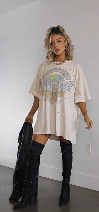 How To Style And Wear Oversized T Shirts For Women Lugako