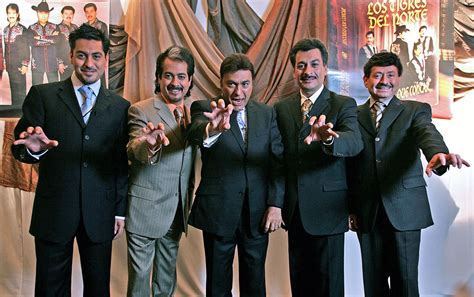 Последние твиты от tigres del norte (@fantigres). Los Tigres del Norte | Los integrantes del grupo musical ...