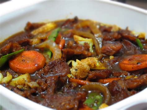 Kerutuk daging or daging masak kerutuk is a traditional food in kelantan, malaysia. Taste Buds...: Daging Masak Black Pepper...