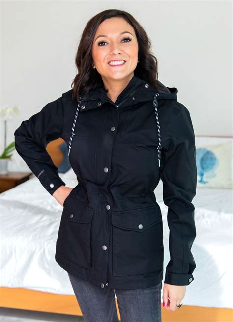 Rain Jackets For Women Our Top Brands For Travel In 2021 Cute Rain