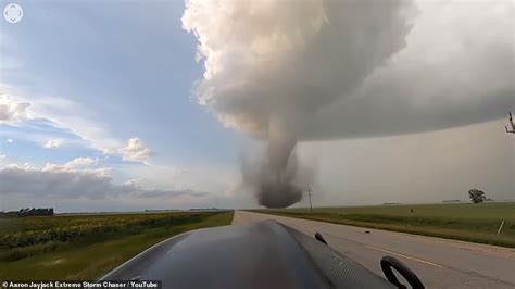 Incredible Series Of Shots And Video Show Devastation Wrought By Tornado In Canada Express Digest