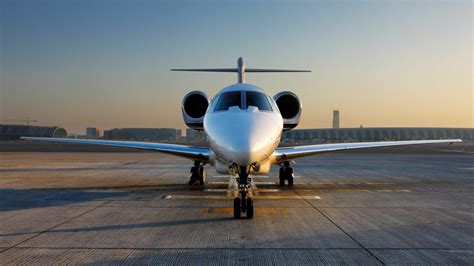 10 common mistakes to avoid when booking a private jet | Condé Nast Traveller India | Trends