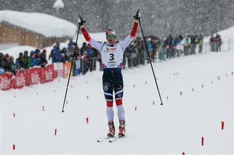 At the 2017 junior world championships he won a relay gold medal and a skiathlon bronze medal. Mondiaux juniors : Amundsen en démonstration - Sports Infos - Ski - Biathlon
