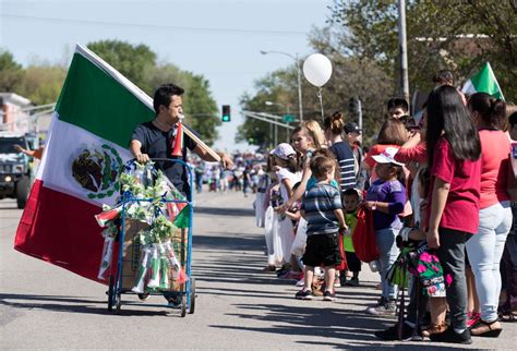 Thousands Celebrate Community Culture At Cinco De Mayo Parade In South