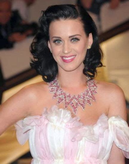 Friday Entertainment Links Katy Perry Holds Off Eminem Facebooks
