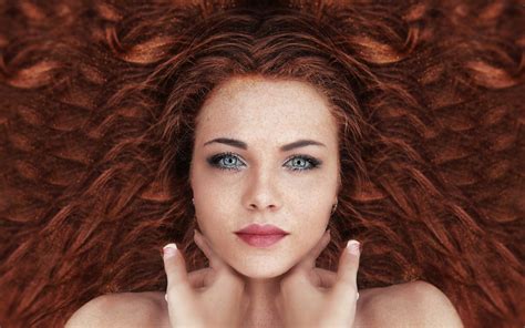 Masaüstü Yüz Kadınlar Kızıl Saçlı Model Portre Eller Gözler Uzun Saç Mavi Gözlü