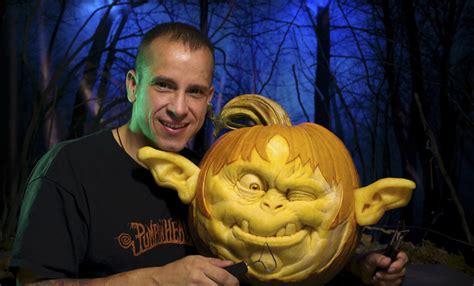 Massive 672 Pound Pumpkin To Be Carved By World Renowned Artist At 3rd