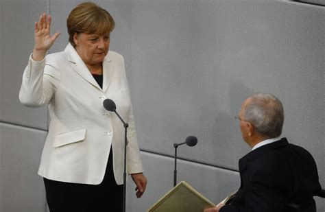 Angela Merkel Zum 4 Mal Kanzlerin