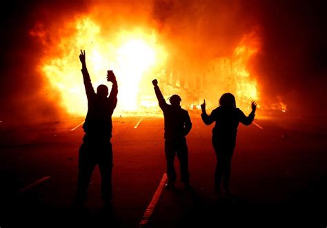 CNN is lying about peaceful Ferguson protests : news
