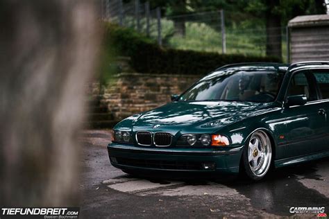 Stance Bmw 520i Touring E39 Front And Side