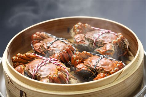 Eat Hairy Crab In Shanghai With Untour Food Tours Nomfluence