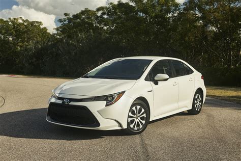 2020 Toyota Corolla Hybrid A Prius Thats Not Ugly