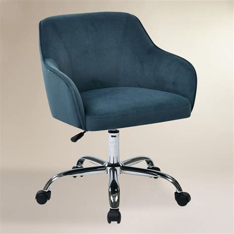 Complete your office with an office chair from fantastic furniture. An elegant take on office seating, our comfortable desk ...
