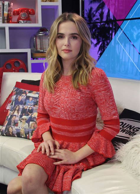 Zoey Deutch Visits Young Hollywood Studio In Los Angeles Gotceleb