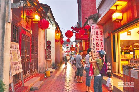 (～鎮) lukang (an urban township in changhua, taiwan). 彰化再造鹿港百年風華 - 地方新聞 - 中國時報