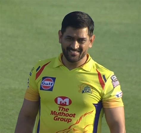 Ms Dhoni Rocks A New Beard Look In Ipl 2020 Fans Ask Singam Is That